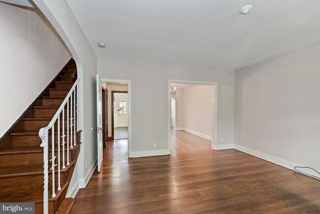 Foto del edificio - 3905 W St NW