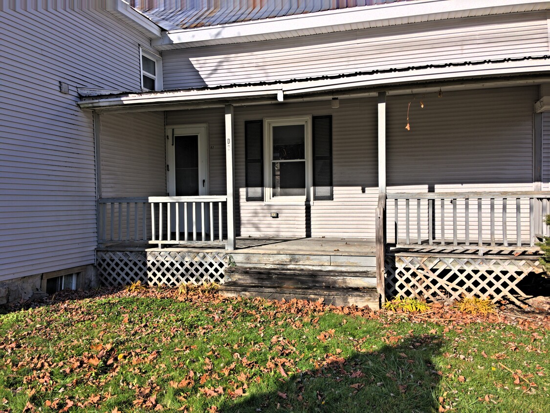 Front Porch - 11035 Route 116