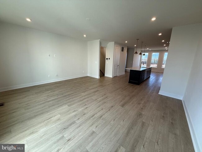 Building Photo - 13918 Aviation Pl