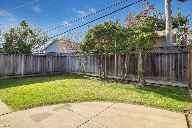 Building Photo - 3 br, 2 bath House - 4179 Camden Ave