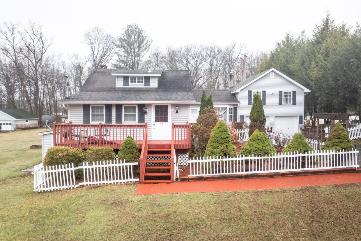 Primary Photo - 63 Walker Valley Rd