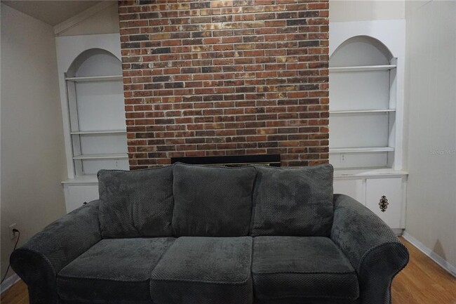 Foto del edificio - 808 Childers Loop