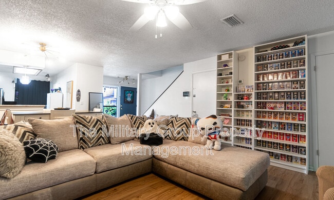 Photo - 4814 Kingsmeadow Ln Townhome