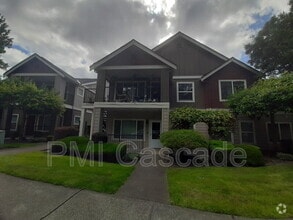Building Photo - 2185 Hammond Ave