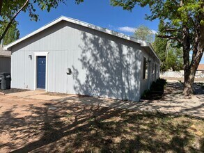 Building Photo - 610 S 200 E