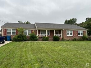 Building Photo - 752 Kempsville Rd