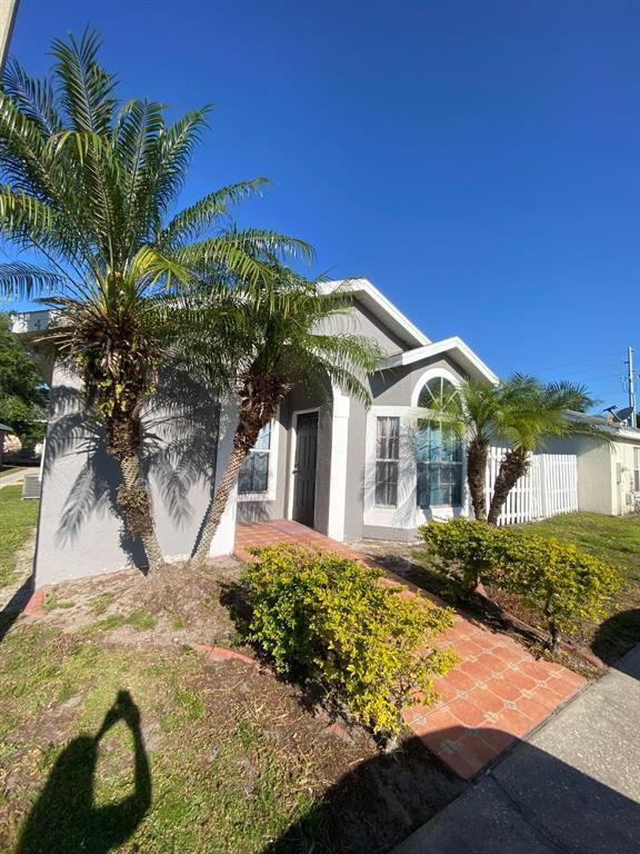 Building Photo - 2451 Harbor Town Dr