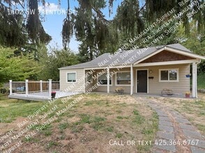 Building Photo - 1402 SW Trenton St
