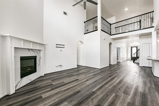 Building Photo - 6107 Stoney Oaks Ct