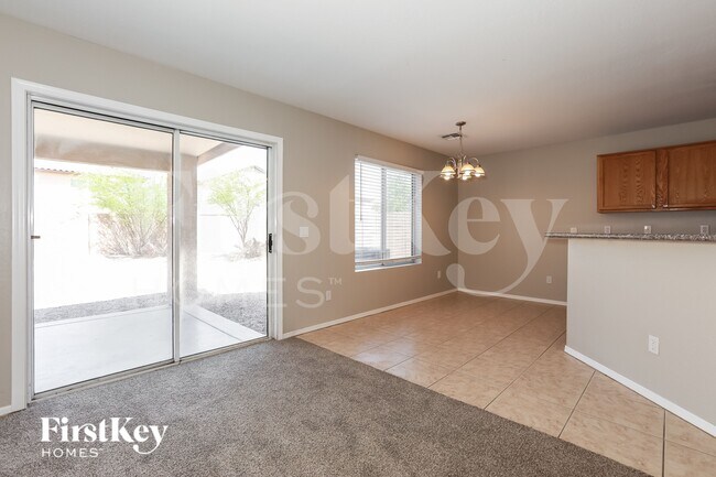 Building Photo - 31351 N Blackfoot Dr