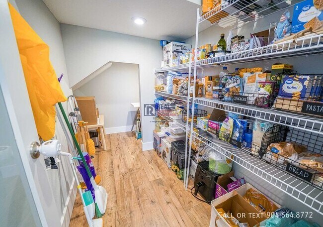 Building Photo - Immaculate 4-Bedroom Home with Large Fence...