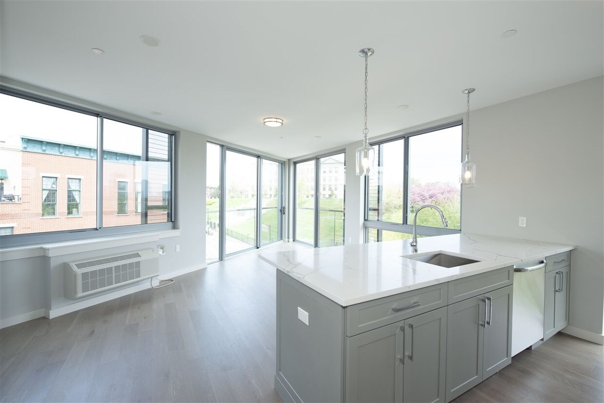 Foto principal - 461 Newark Ave