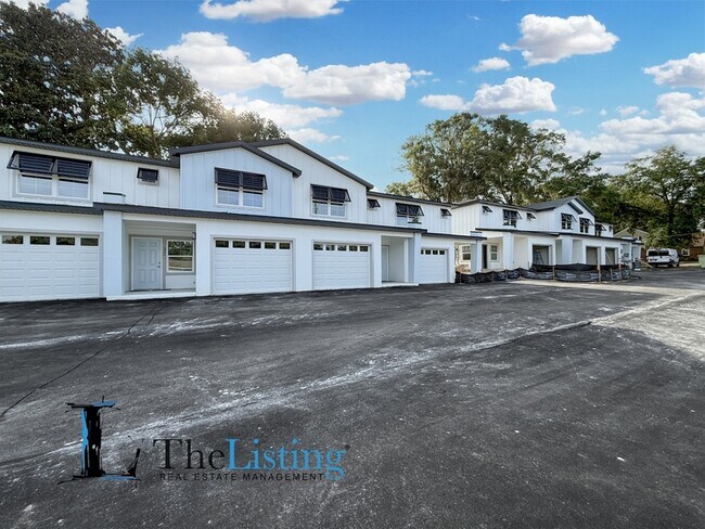 Foto del edificio - 1545 E Fort King St