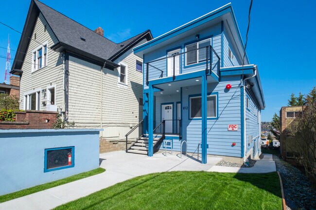 Foto del edificio - 812 2nd Ave N