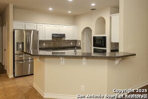 Building Photo - 8427 Magdalena Run