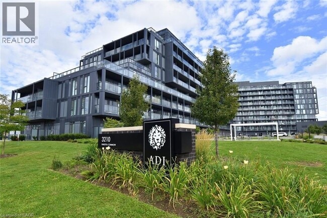 Building Photo - 3200 Dakota Cmn