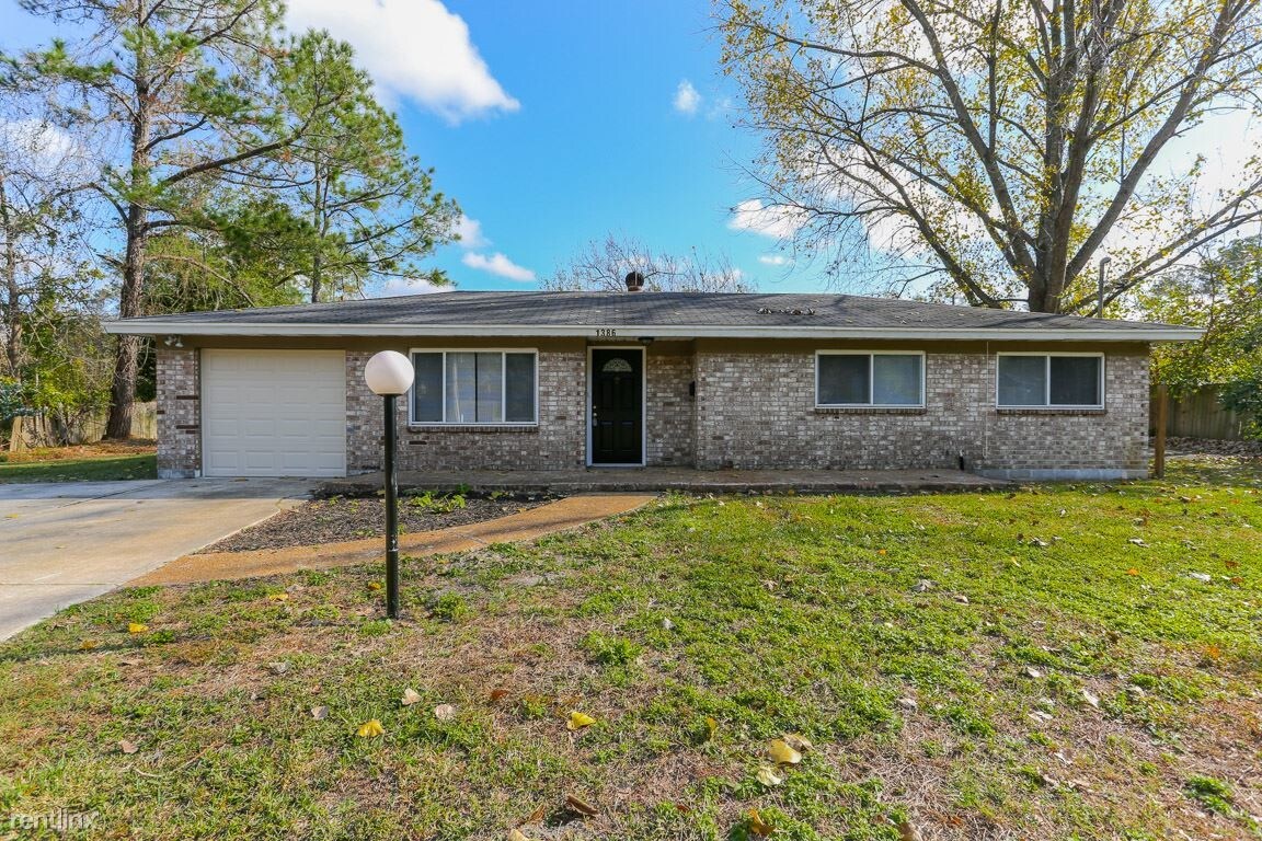 Primary Photo - 3 br, 2 bath House - 1386 N OLD MIDDLEBURG