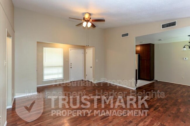 Building Photo - 1230 Preswick Cir