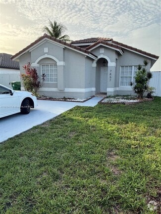 Building Photo - 7857 NW 194th St