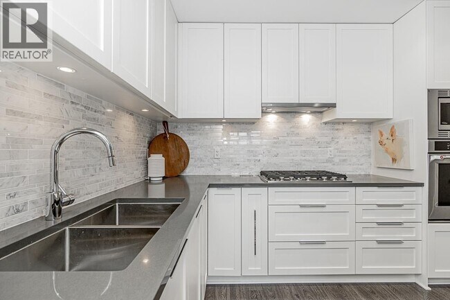 Building Photo - 3873 Cates Lndg Wy