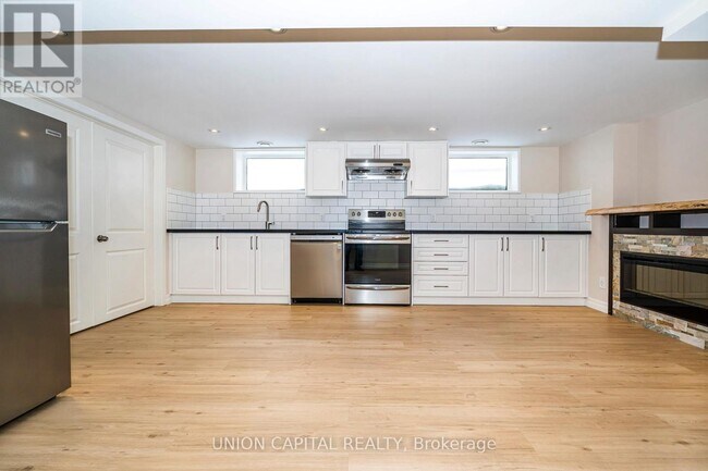 Photo du bâtiment - 40 Peveril Hill N