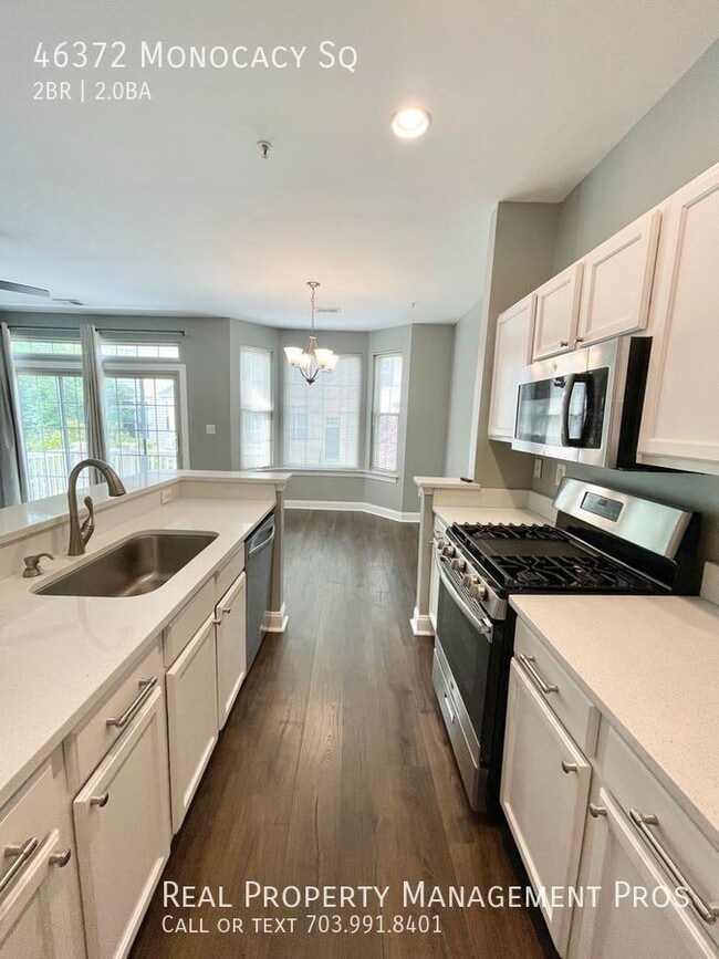 Building Photo - 46372 Monocacy Square