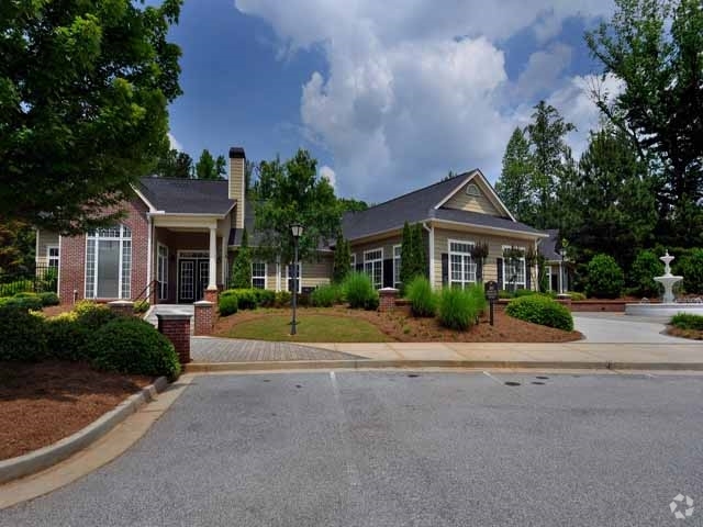 Village on the Green Apartments - Atlanta, GA | Apartments.com