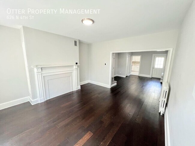 Building Photo - 3BR/1.5BA Northern Liberties home with Bon...