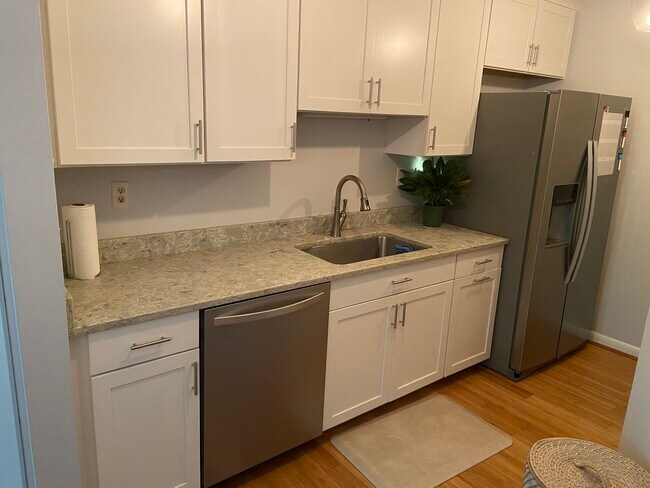 Foto del edificio - 1286 Clifden Grn