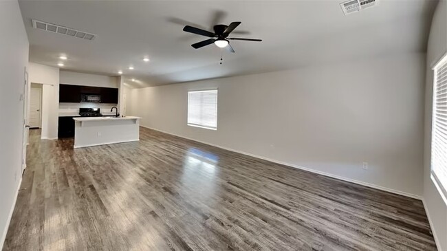 Foto del edificio - 805 NE 105th St