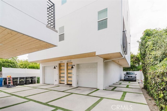 Foto del edificio - 10853 Otsego St