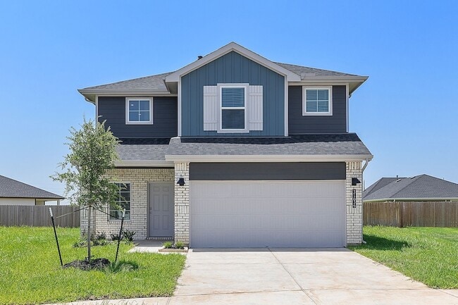 Building Photo - 31634 Whittis Hl Wy