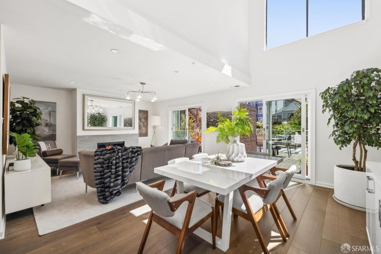 Foto principal - 4547 18th St
