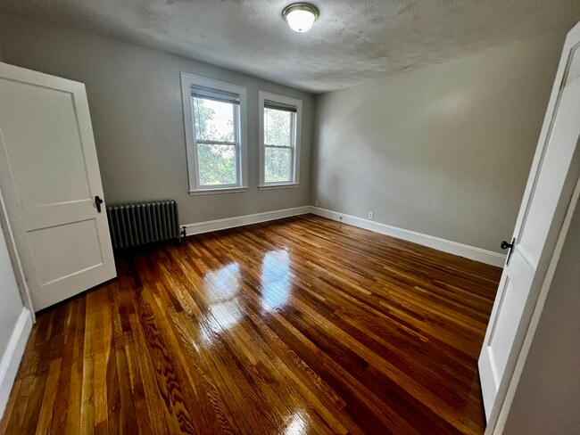 Foto del edificio - 169 Campbell Ave