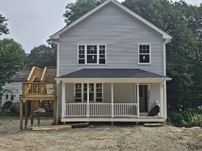 Building Photo - 24 Hermitage Ln