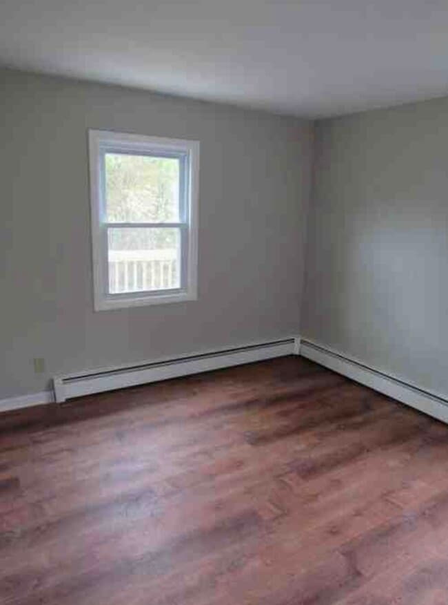 Building Photo - 24 Steinhardt Ave