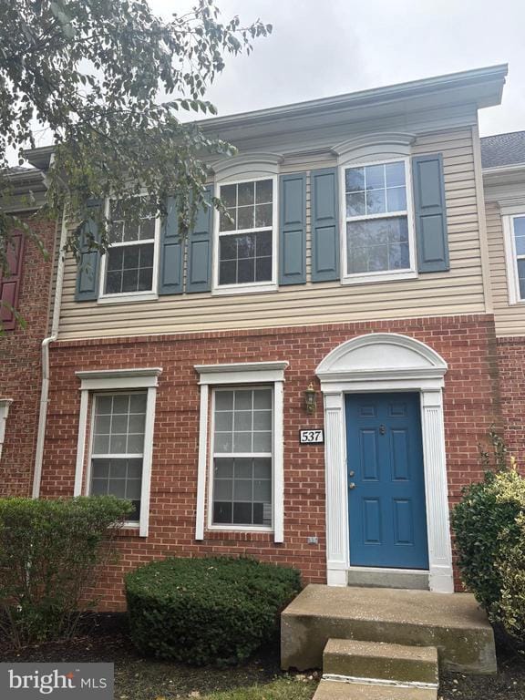 Building Photo - 537 Ensemble Ct