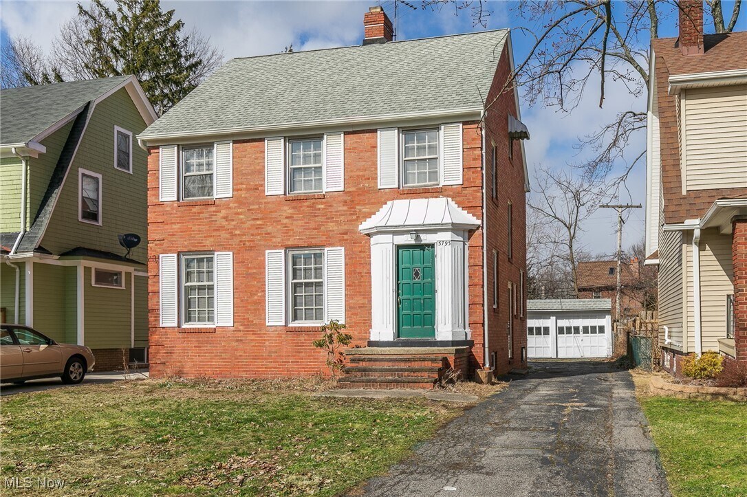 Primary Photo - 3793 Montevista Rd