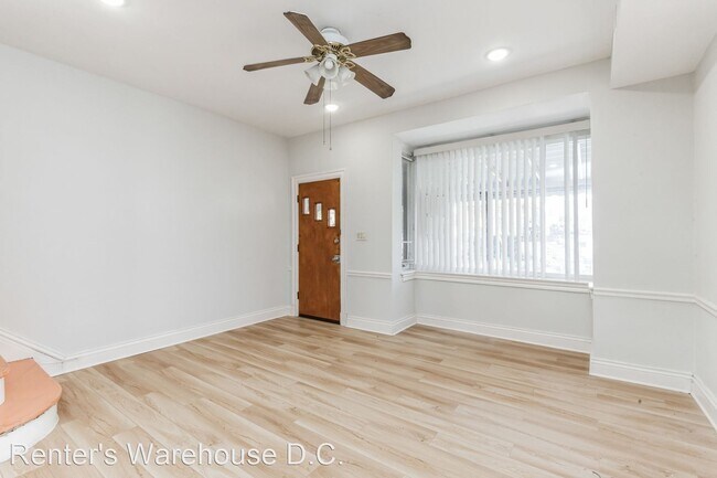 Foto del edificio - 4 br, 2 bath House - 526 Somerset Pl NW