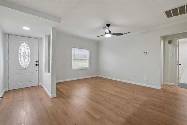 Building Photo - 330 W Vinyard Rd