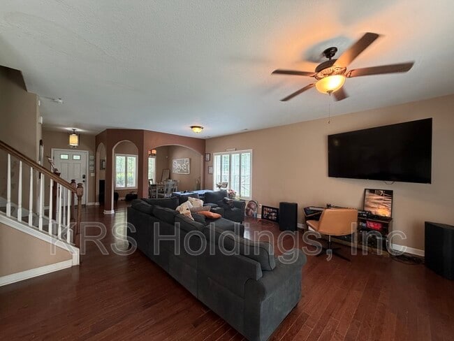 Building Photo - 4125 Pughsville Rd