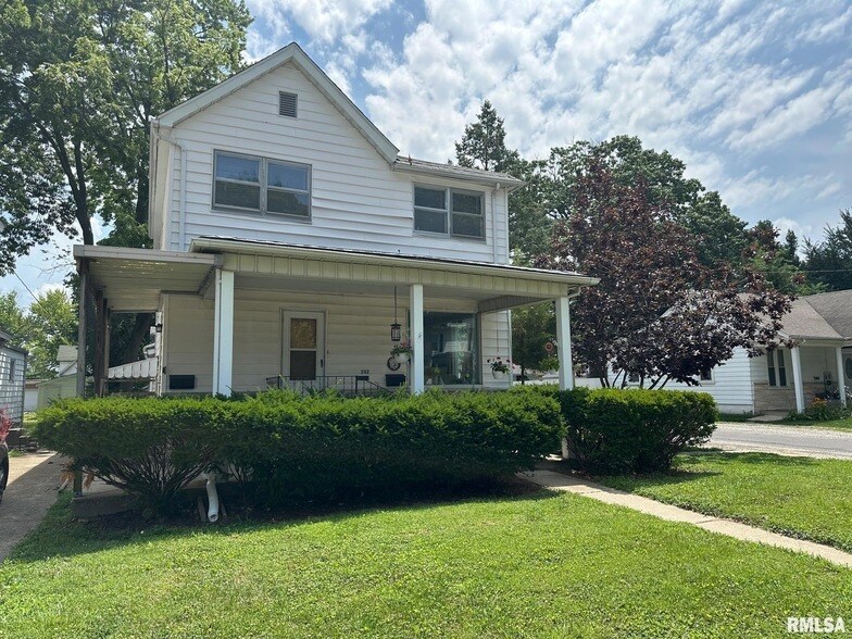 Foto principal - 202 N State St