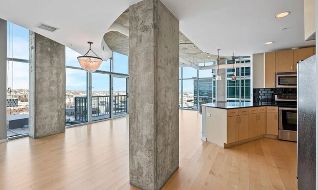 Foto del edificio - 1700 Bassett St