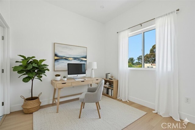 Foto del edificio - 2637 S Garth Ave