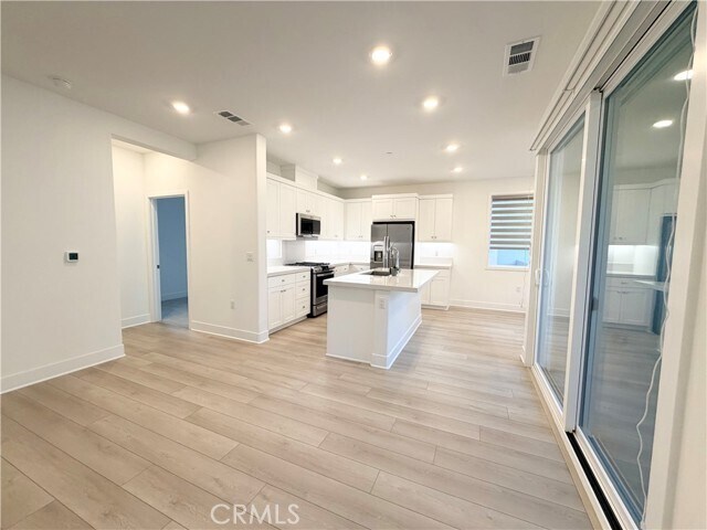 Building Photo - 209 Yerba