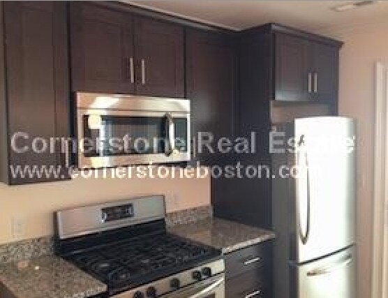Building Photo - 75 Beechcroft St