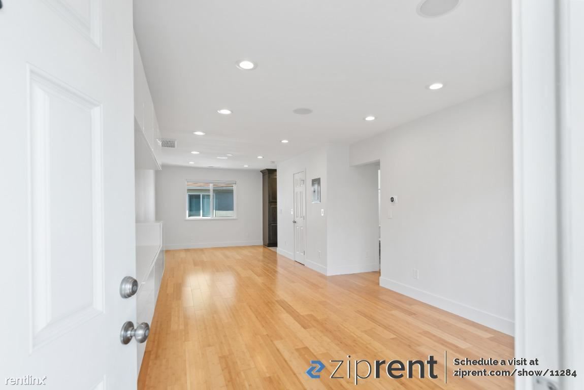 Primary Photo - 1 br, 1 bath 4plex - 1011 East 17th Street...