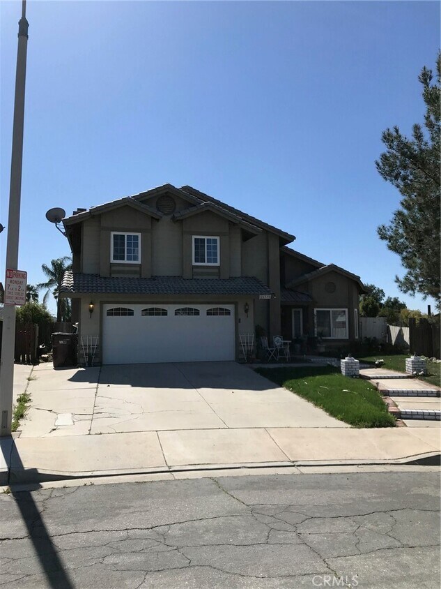 Foto principal - 26379 Bodega Ct