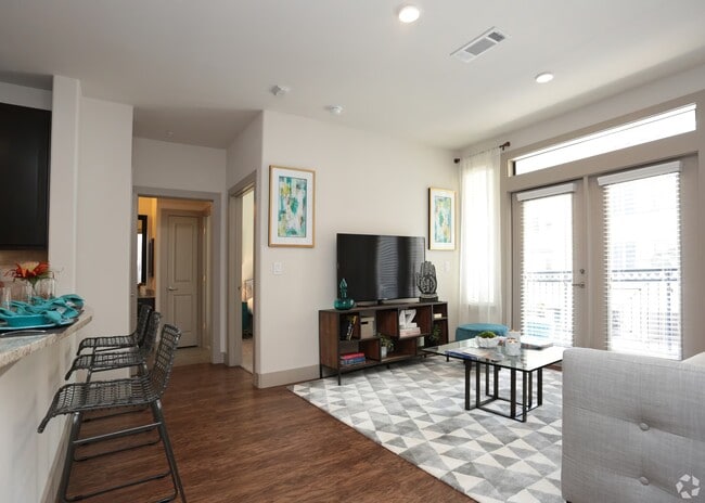 Building Photo - One Month Free + Prime Location!