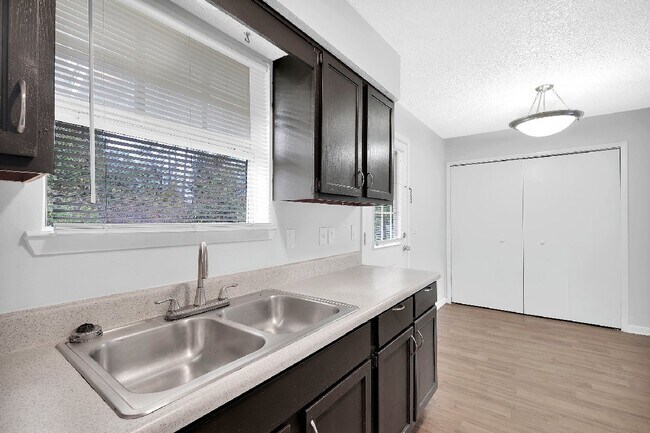 Foto del edificio - Palazzo Townhomes